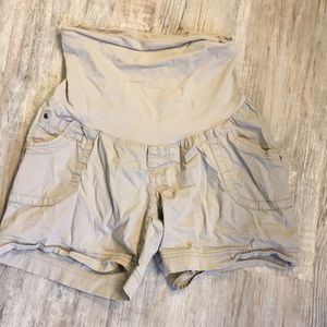 Maternity shorts 🤰🏼